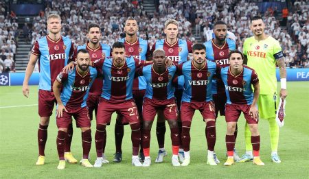 موعد مباراة محمد صلاح مع طرابزون سبور أمام فيرينتسفاروشي بالملحق المؤهل للدوري الأوروبي والقنوات الناقلة