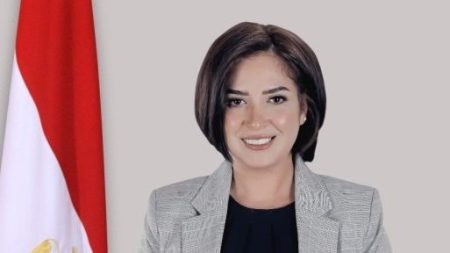 أميرة العادلي: بحث الدخل والإنفاق.. بيانات ضرورية أمام الحكومة والبرلمان لتحديد معدلات الفقر