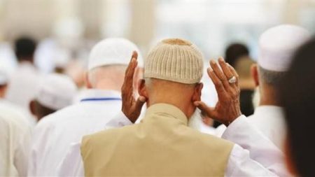 صلاة الكسوف .. موعدها وحكمها وكيفية أدائها وما يقرأ فيها
