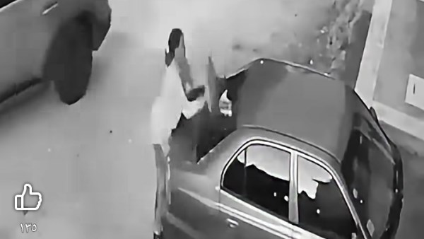 فيديو متداول.. سيدة تحطم سيارة زوجها في السويس بسبب زواجه من أخرى