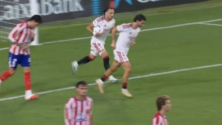 أتلتيكو مدريد يفوز على إشبيلية بثلاثية بالدوري الإسباني
