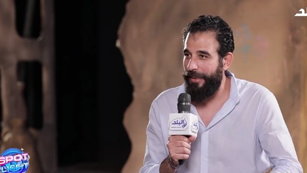 أمير اليماني: سعيد بالإقبال الجماهيري الكبير على مسرحية متولي وشفيقة