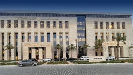 200 ألف طالب وافد في مصر.. «التعليم العالي» تراهن على القوة الناعمة وتعزيز موارد الدولة|فيديو