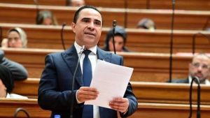 أمين سر صناعة النواب: مشروع قانون تنظيم وسائل التواصل يواجه التزييف العميق ويحمي الأطفال