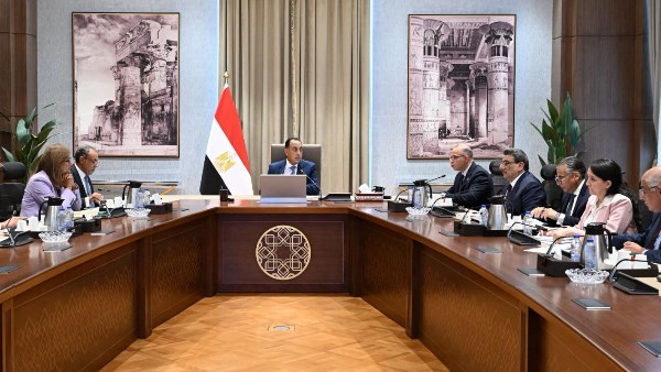 مدبولي يستعرض الترتيبات النهائية لزيارة الرئيس الصيني لمصر