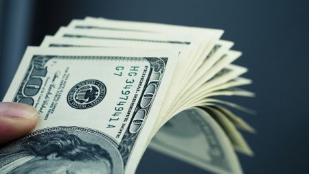 سعر الدولار مقابل الحنيه اليوم الأربعاء