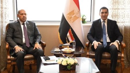 ياسر إدريس: المركز الأوليمبي بيت الأبطال.. ووزارة الشباب شريك في صناعة الإنجاز