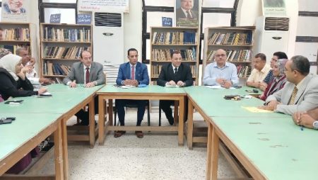 في أول لقاء مع قيادات تعليم بني سويف.. وكيل الوزارة: مصلحة الطالب «أولوياتي».. ومكتبي مفتوح للجميع