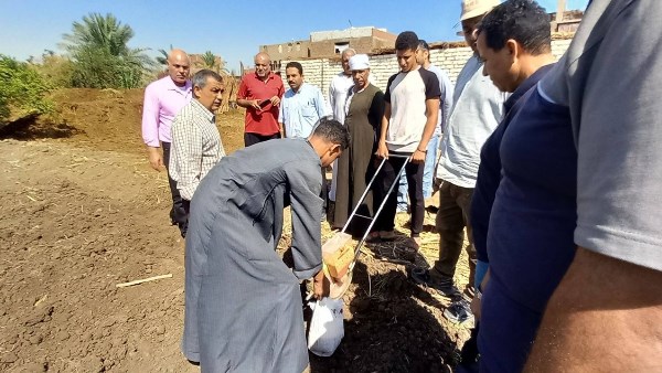 محافظ أسيوط: التوسع في الأعلاف الخضراء لدعم صغار المربين وتنمية الثروة الحيوانية محافظ أسيوط: التوسع في الأعلاف الخضراء لدعم صغار المربين وتنمية الثروة الحيوانية