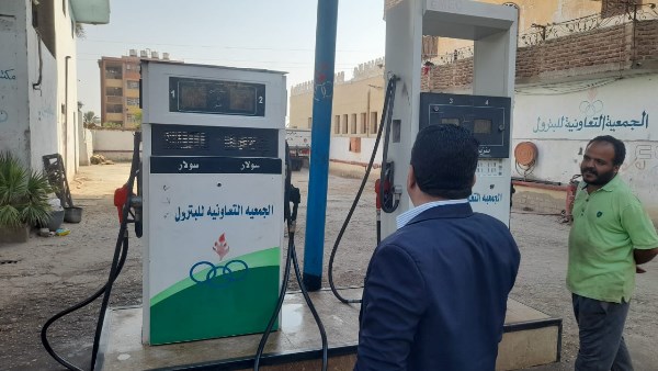 رئيس مدينة الطود يتابع التزام محطات الوقود ومستودعات البوتاجاز بالتسعيرة الجديدة -