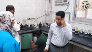 جهاز تحليل المخدرات تحت المتابعة.. وكيل صحة الأقصر يتفقد المعمل المشترك