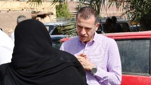 فى جولة ميدانية لمحافظ أسوان.. رصد مخالفات بناء وتكثيف أعمال النظافة ودراسة تحسين المحور المرورى