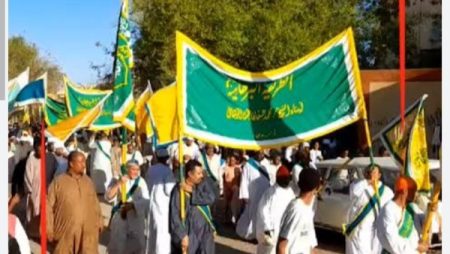 تجهيز أماكن الاحتفال بذكرى المولد النبوي الشريف بأسوان
