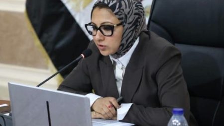 موجز أخبار الوادي الجديد| اجتماع مجلس إدارة صندوق استصلاح الأراضي.. والمحافظ تلتقي قيادات المرور والحماية المدنية الجدد