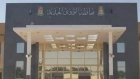 أخبار الوادي الجديد | الجامعة تختتم اختبارات القدرات.. فرص لتأجير منافذ بيع في الداخلة