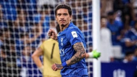 تقارير تركية: نونيز يعود لمزاملة محمد صلاح من جديد