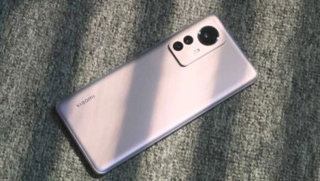 شاومي توقف دعم 6 أجهزة جديدة.. بينها Xiaomi 12S Pro وRedmi Note 12R