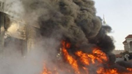 مصادر طبية يمنية: قصف الحوثيين على المخا أودى بحياة 8 أشخاص وإصابة 26 آخرين