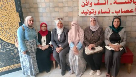 جامعة المنصورة تنظم قافلة طبية وبيطرية وتربوية بقرية تاج العز