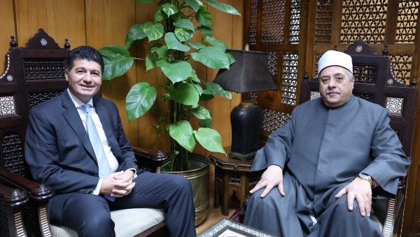 وكيل الأزهر يستقبل قنصل مصر بإيطاليا ويؤكد: نحرص على دعم نشر الوعي الديني الصحيح والاعتدال لأبناء الجالية المصرية