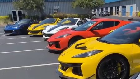 شيفروليه تجمع عائلة كورفيت 2027 بأكملها على حلبة السباق