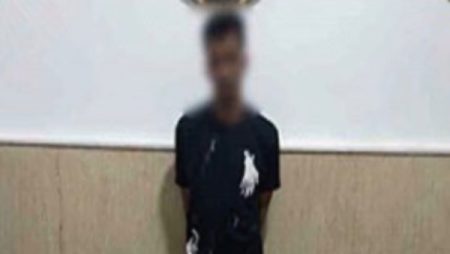 أونلاين| تفاصيل حبس أدمن صفحة لبيع الأسلحة البيضاء