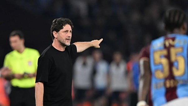 مدرب طرابزون سبور يعلن استقالته بعد الفشل في التأهل إلى الدوري الأوروبي