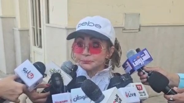 شهيرة تشيد بموهبة منة شلبي ودينا الشربيني ومي عز الدين.. فيديو شهيرة تشيد بموهبة منة شلبي ودينا الشربيني ومي عز الدين.. فيديو