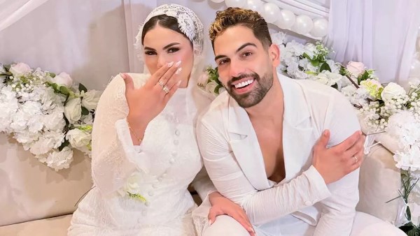 صاحب أغنية «بأمارة مين» .. أحمد فريد يحتفل بخطوبته