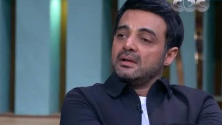 سعيد بالأداء .. عمرو محمود ياسين يُشيد بفوز منتخب مصر: «بداية ممكن نبني عليها»