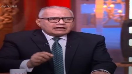 لن أسمح لأحد أن يزايد علي.. سعد الدين الهلالي يرد على جدل ارتداء الرجال للذهب
