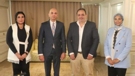 «صدى البلد» تكرّم السفير تميم خلاف لانتهاء مهمته متحدثًا للخارجية وتوليه سفارة مصر لدى لبنان