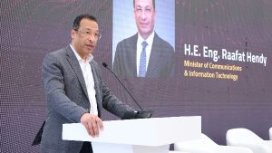 «العنصر البشري أصل قوتنا».. وزير الاتصالات يؤكد حرص الدولة على ريادة قطاع التكنولوجيا