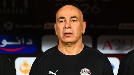 عبد الناصر محمد: حسام حسن أسطورة التهديف في مصر.. وأصبح من أساطير التدريب