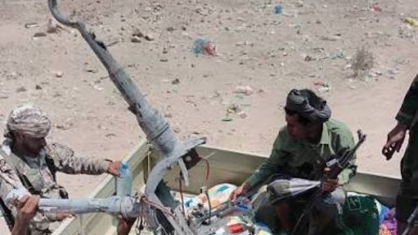 إسقاط مسيّرتين انتحاريتين للحوثيين بنيران ألوية العمالقة في شبوة