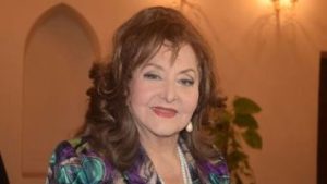عزة لبيب تكشف تطورات الحالة الصحية للفنانة ليلى طاهر.. خاص
