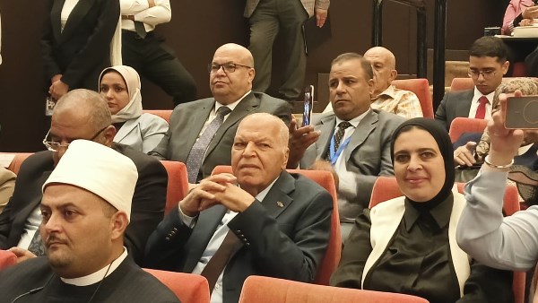 الزناتي: المدرسة نموذج مصغر للمجتمع.. والمعلم حجر الزاوية في بناء الهوية المصرية