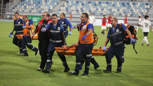 إصابة محمد رأفت لاعب منتخب الشباب بارتجاج في المخ إصابة محمد رأفت لاعب منتخب الشباب بارتجاج في المخ