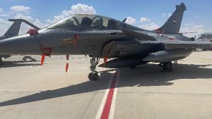 مصر تستعرض قوتها الجوية الضاربة في معرض العلمين الدولي للطيران والفضاء.. صور