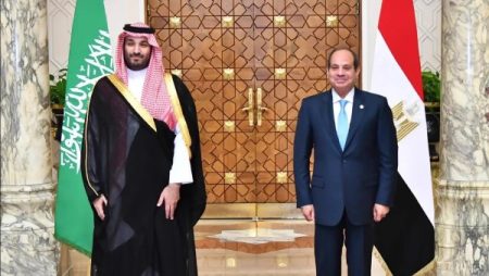 إسلام عفيفي: زيارة ولي العهد السعودي لمصر تعكس تطابق المواقف تجاه أزمات المنطقة