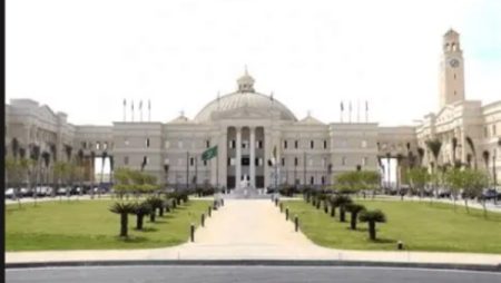 4 ملايين طالب و131 جامعة.. كيف تستعد الجامعات المصرية لانطلاق العام الدراسي 2026/2027؟