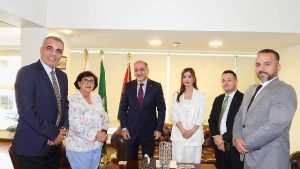 مديرة منظمة المرأة العربية تلتقي مندوب فلسطين لدى الجامعة العربية لبحث آفاق التعاون