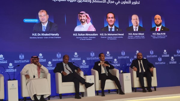 رئيس هيئة الاستثمار يبحث مع قيادات مجتمع الأعمال الإماراتي فرصًا جديدة للاستثمار