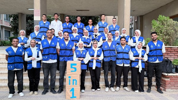 محافظ أسيوط: 155 شابًا وفتاة يشاركون في 