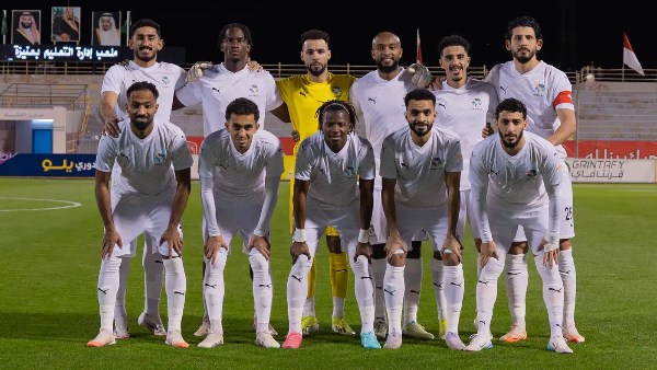 نيوم يكتسح الفتح 4-2 في الدوري السعودي