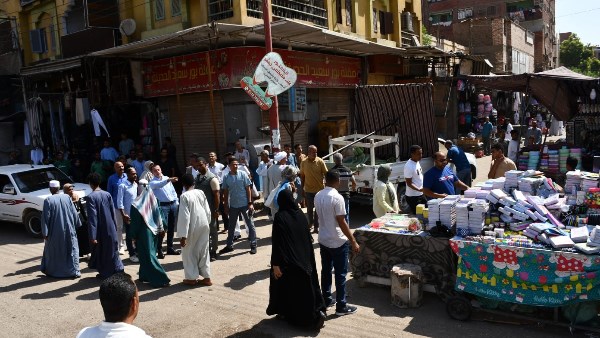 محافظ أسوان يقود حملة لرفع إشغالات شارع بورسعيد في كوم أمبو محافظ أسوان يقود حملة لرفع إشغالات شارع بورسعيد في كوم أمبو