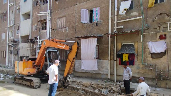 قطار التنمية يواصل تطوير مناطق حي زهور بورسعيد السكنية قطار التنمية يواصل تطوير مناطق حي زهور بورسعيد السكنية