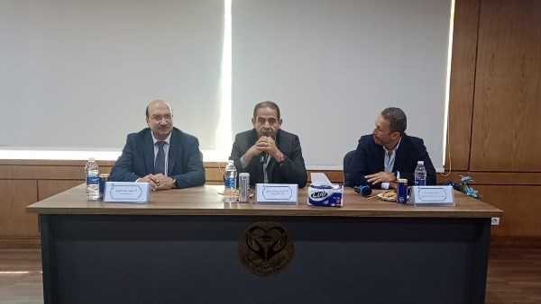 رئيس جامعة بورسعيد للطلاب: نفخر بما حققناه بتعاون الجميع.. ومُستمرون في بناء جامعة تواكب المستقبل.. صور رئيس جامعة بورسعيد للطلاب: نفخر بما حققناه بتعاون الجميع.. ومُستمرون في بناء جامعة تواكب المستقبل.. صور