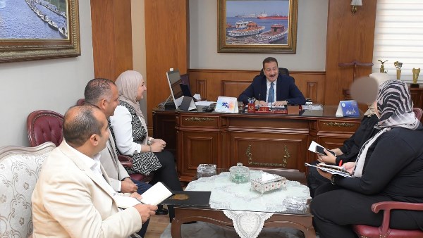 فرحة العمر .. محافظ بورسعيد يتكفل بتجهيز عروس وإقامة حفل زفافها بالكامل على نفقة المحافظة