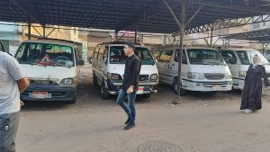 دون شكاوى.. انتظام حركة المواقف والنقل بمراكز وقرى الغربية لخدمة الطلاب